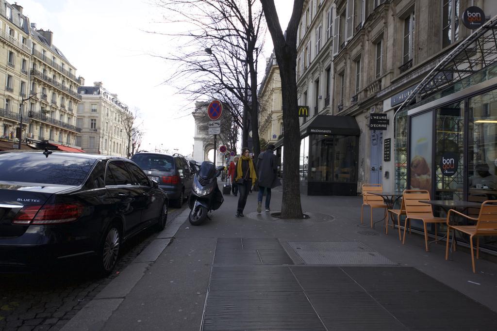 شقة باريس  في شقة خاصة - الشانزليزيه المظهر الخارجي الصورة